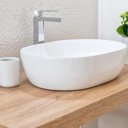 Centro - Hg Sixty-seven